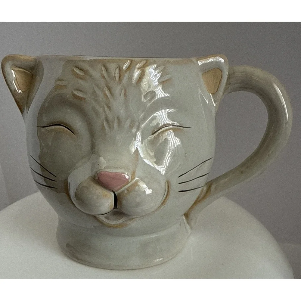 Cat Mug Smiley Kitten 3D Stoneware Mug Boston Warehouse Trading Corp Large 18 Oz